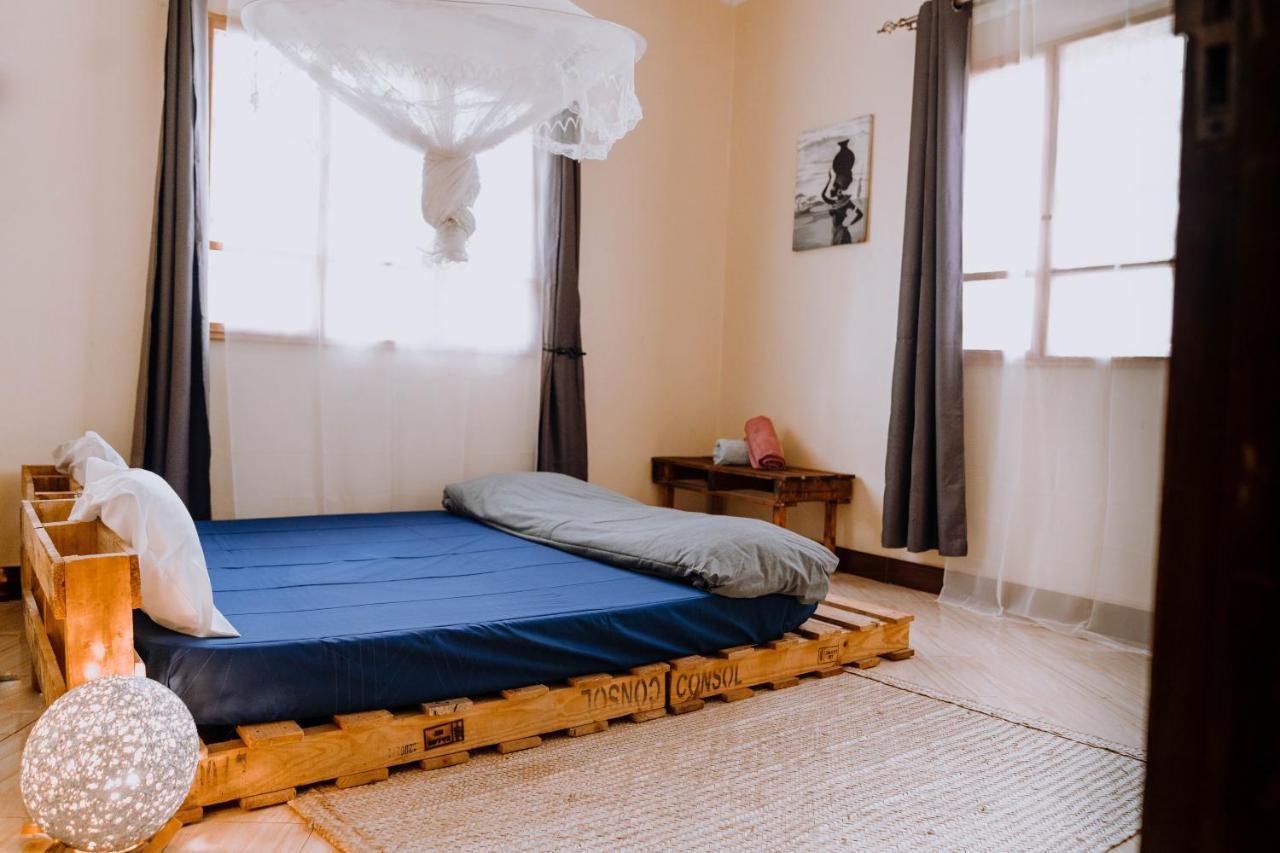 Mkoani Homestay Моши Экстерьер фото
