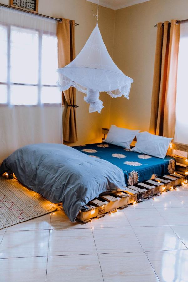 Mkoani Homestay Моши Экстерьер фото