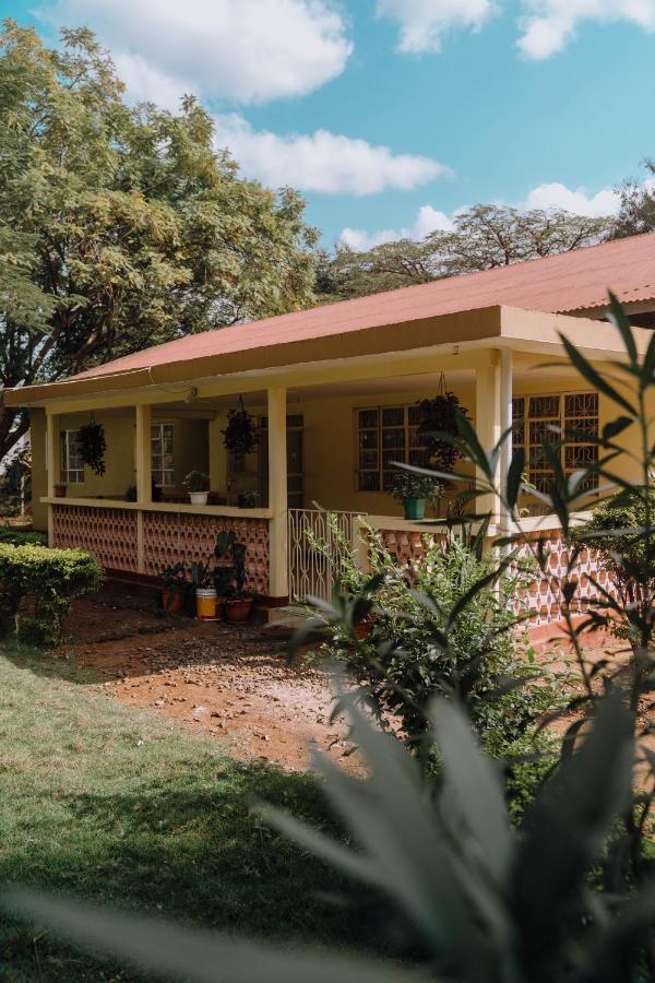 Mkoani Homestay Моши Экстерьер фото
