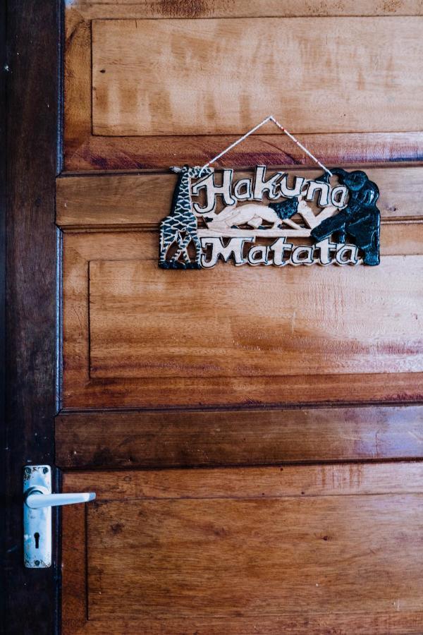 Mkoani Homestay Моши Экстерьер фото