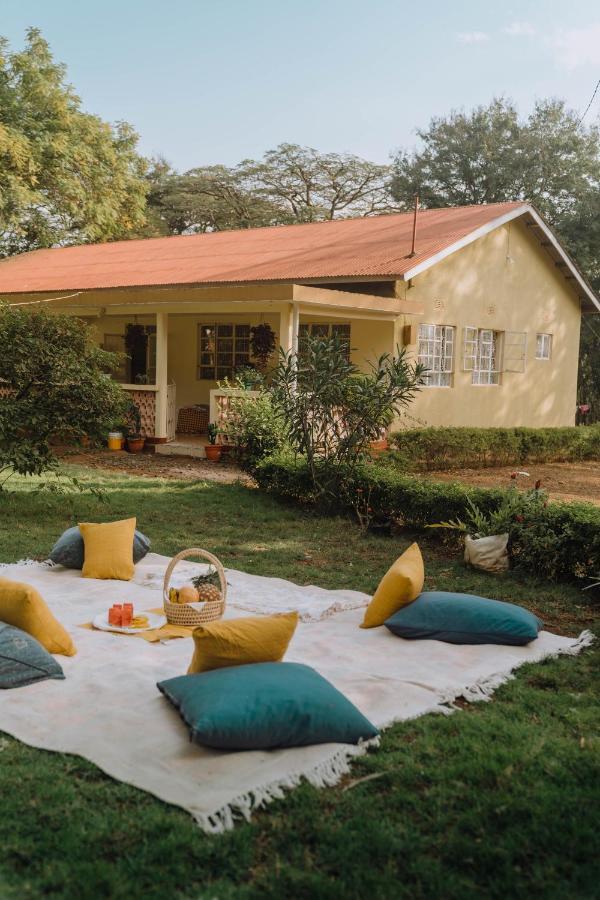 Mkoani Homestay Моши Экстерьер фото